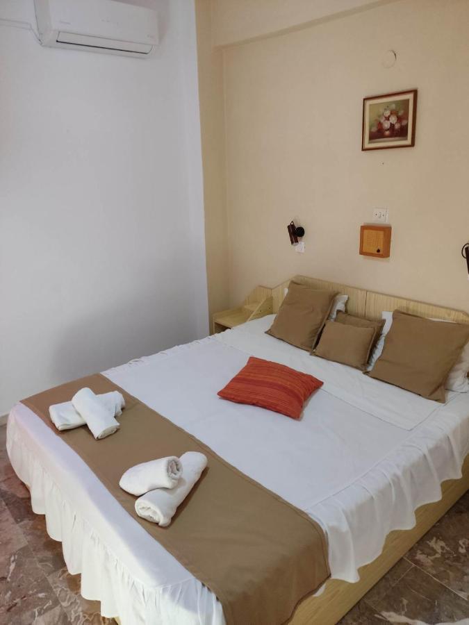 Kissandros Hotel Agia Galini  Exterior photo