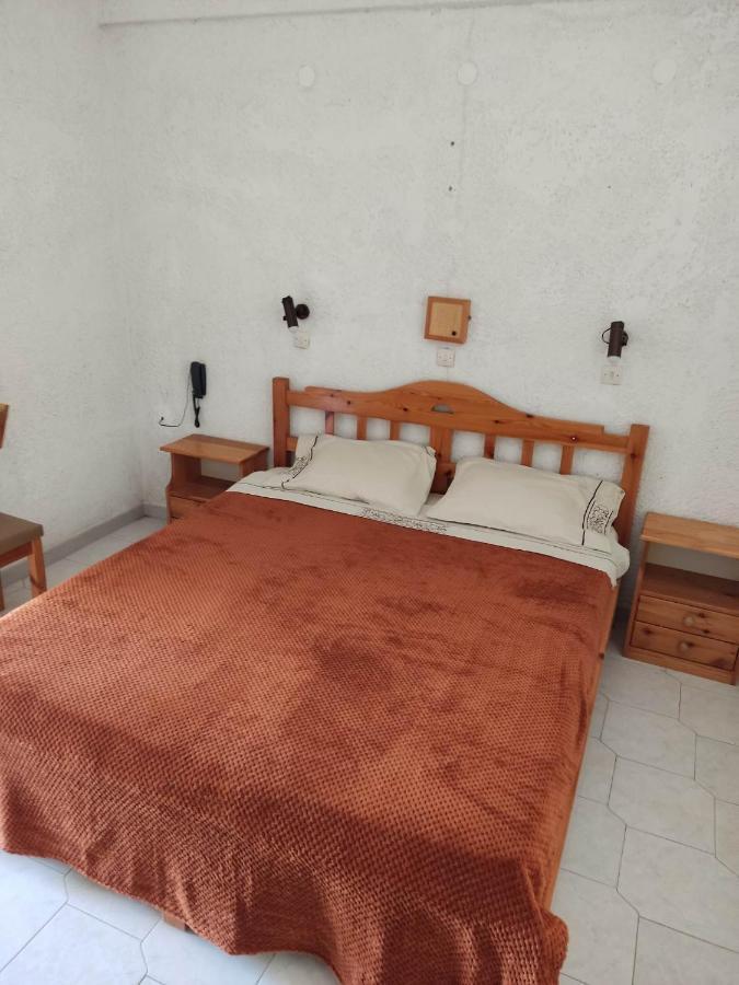 Kissandros Hotel Agia Galini  Exterior photo
